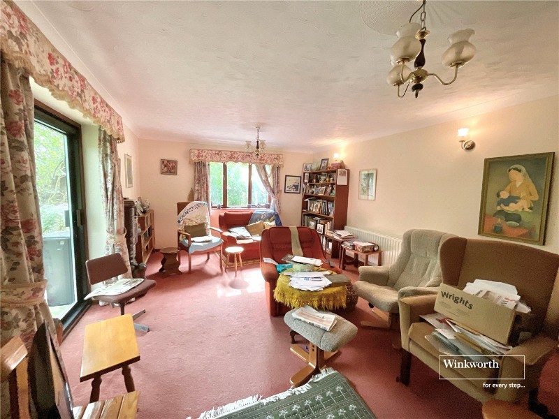 Chewton Common Road, Highcliffe, Christchurch, Dorset, BH23