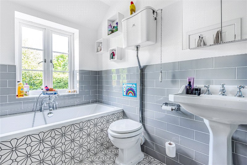 London Road, Sunningdale, Ascot, Berkshire, SL5