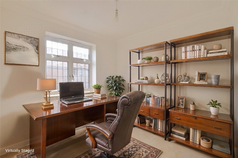 Tudor Close, Northfleet, Gravesend, Kent, DA11