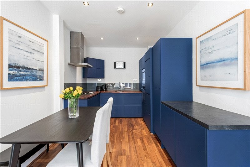 Renfrew Road, London, SE11