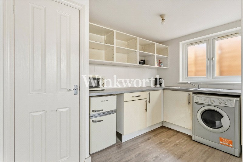 The Larches, London, N13