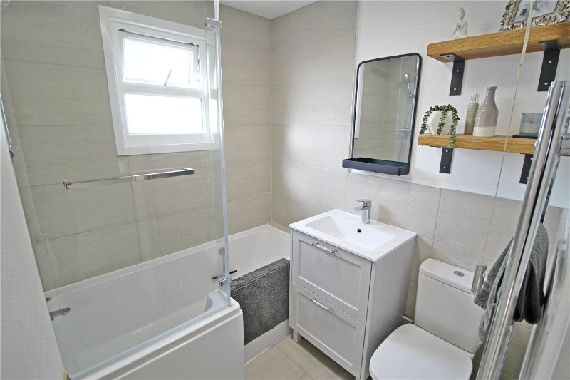 Manor Close, Langtoft, Peterborough, Lincolnshire, PE6