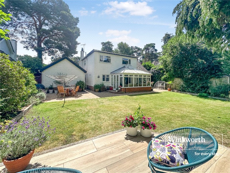 Moorside Road, West Moors, Ferndown, BH22