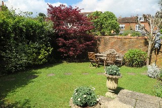 West Street, Farnham, Surrey, GU9