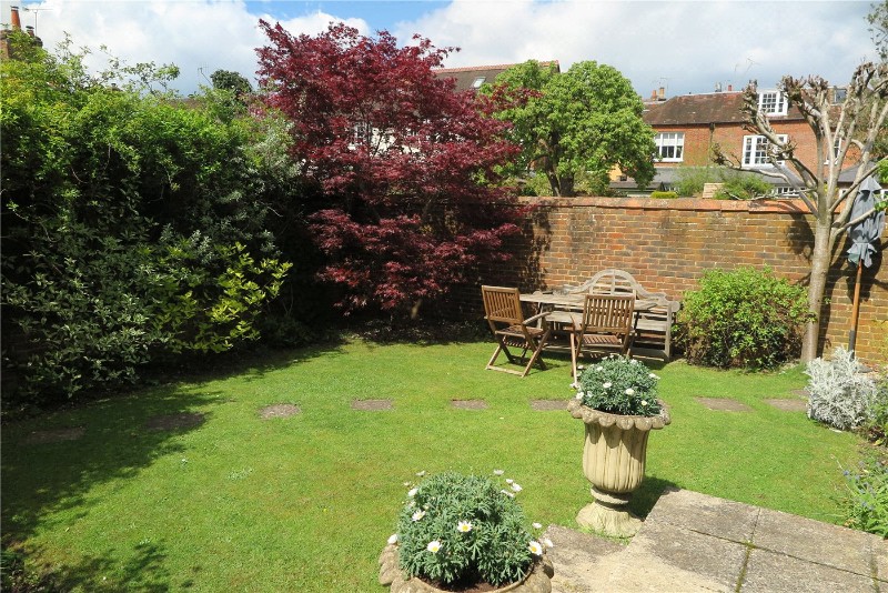 West Street, Farnham, Surrey, GU9