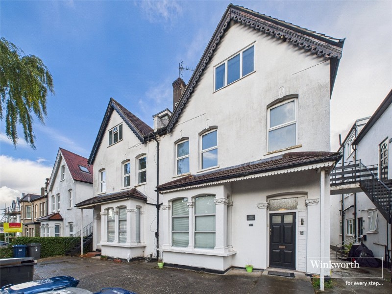 Sunningfields Road, Hendon, NW4