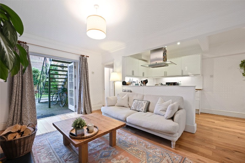 Coningham Road, London, W12