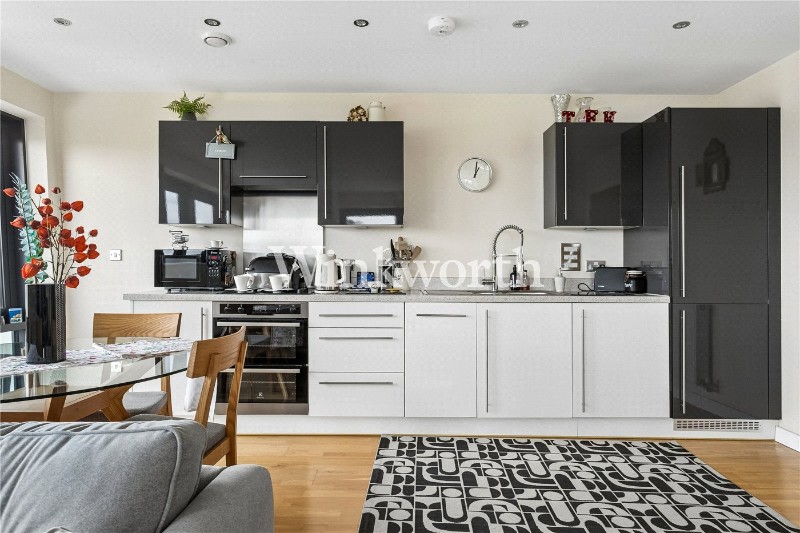 Colman Parade, Southbury Road, Enfield, EN1