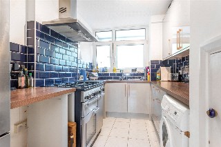 Limpsfield Avenue, London, SW19