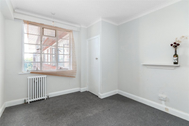 Du Cane Court, Balham High Road, London, SW17