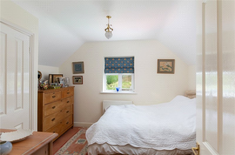 Ludgershall Road, Collingbourne Ducis, Marlborough, Wiltshire, SN8