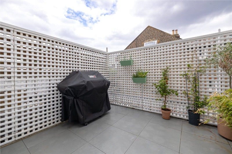 Dawes Road, London, SW6