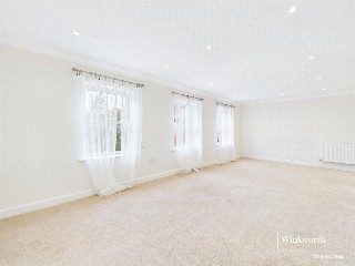 Haden Square, Reading, Berkshire, RG1