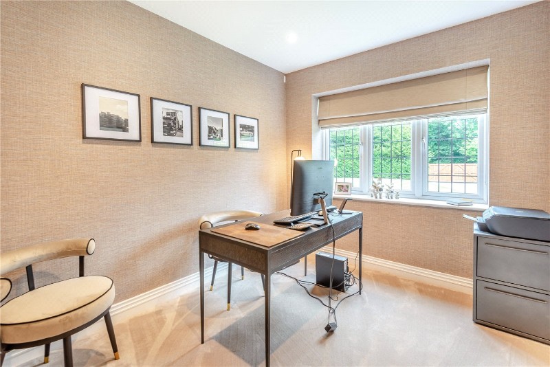 Clappers Lane, Chobham, Woking, Surrey, GU24