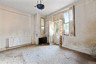 Digby Mansions, Hammersmith Bridge Road, London, W6