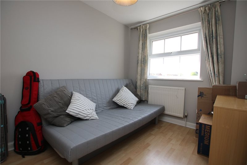 Sunderland Close, Woodley, Reading, Berkshire, RG5
