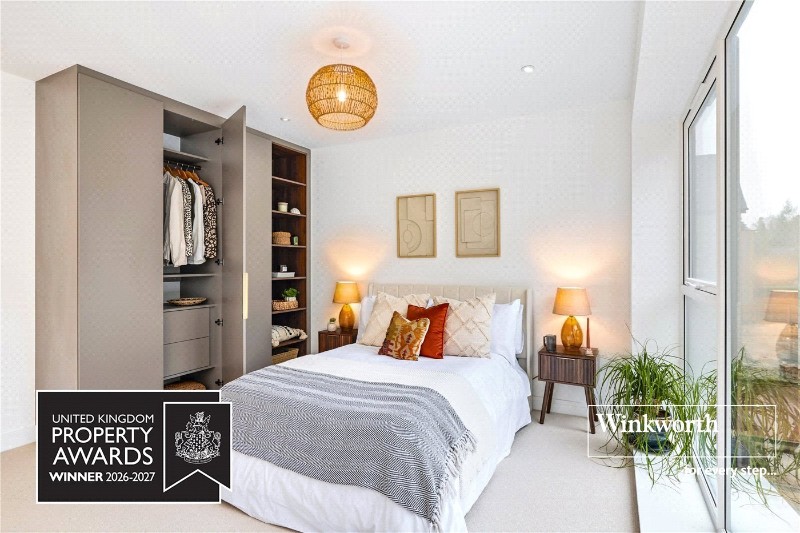 Ringwood Road, Ferndown, Dorset, BH22