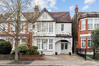 Derwent Road, London, N13