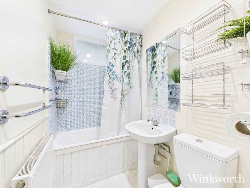 Hanger View Way, London, UK, W3