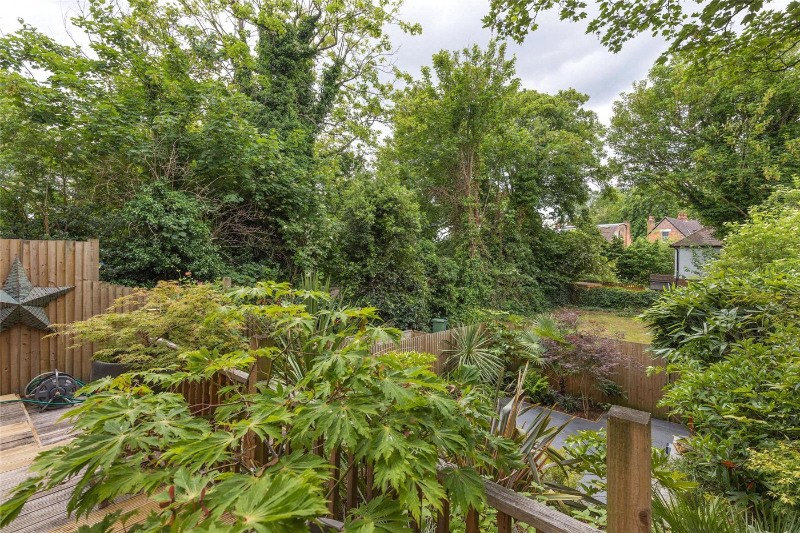 Border Crescent, London, SE26