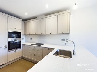 Champlain Street, Reading, Berkshire, RG2