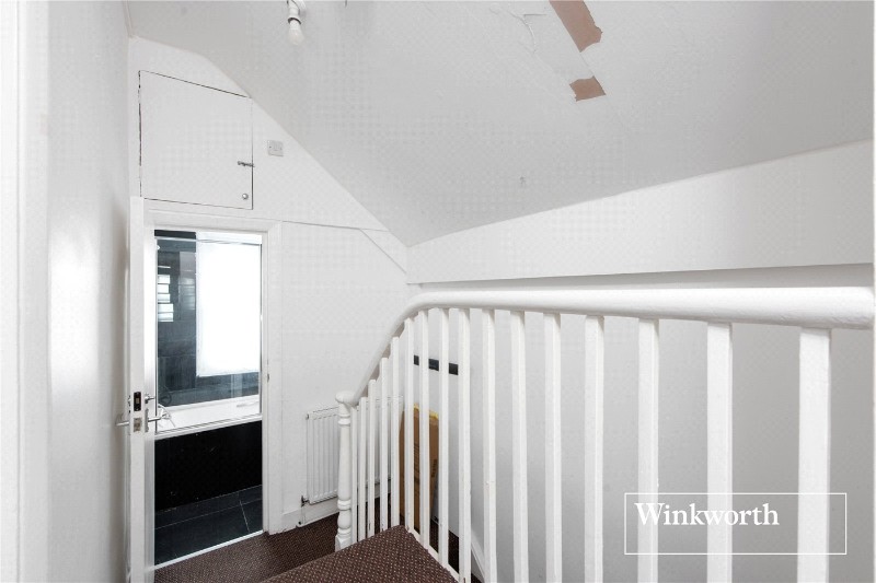 Station Road, Finchley, London, N3