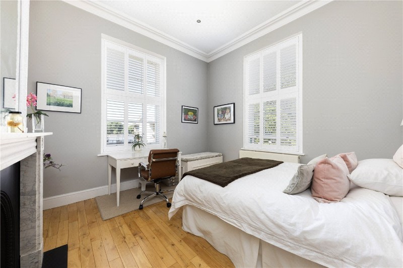 Point Pleasant, London, SW18