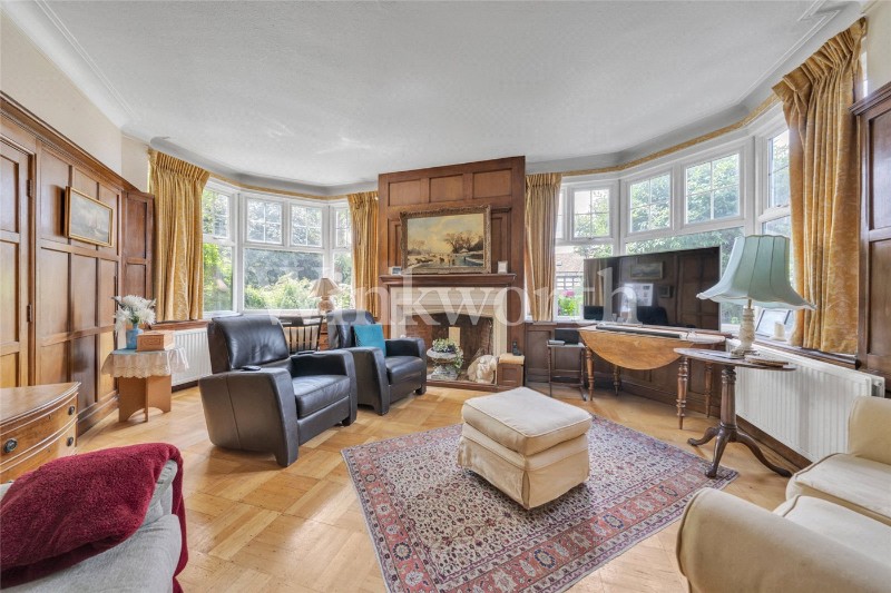 The Ridgeway, London, NW11