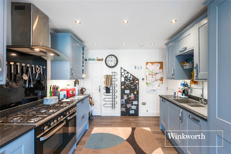 Quinta Drive, Barnet, EN5