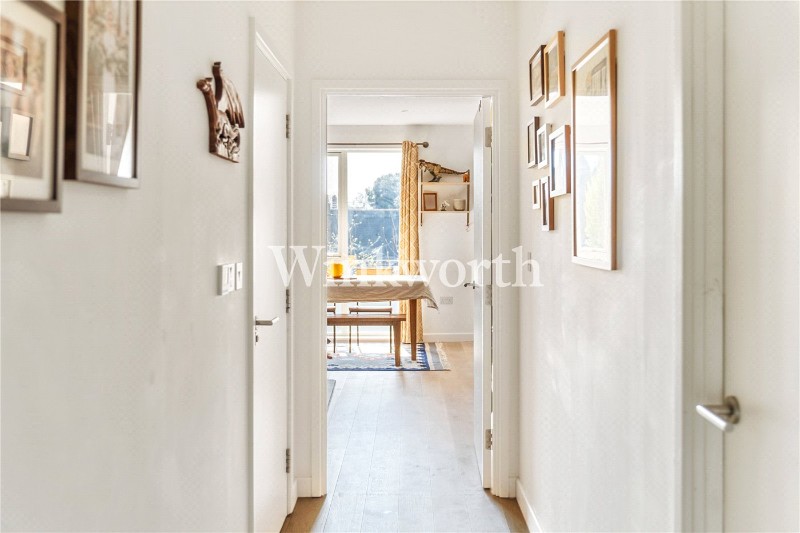 Apple Tree Road, London, N17
