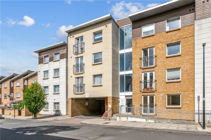 Pigott Street, London, E14