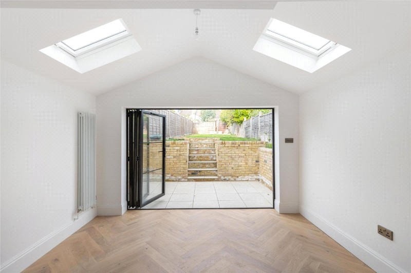 Kingswood Road, London, SE20