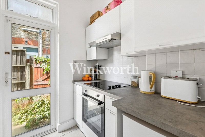 Sylvan Avenue, London, N22