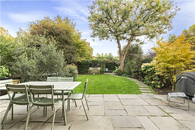 Lowther Road, Barnes, London, SW13