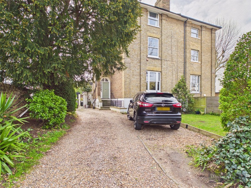 Berrylands Road, Surbiton, KT5