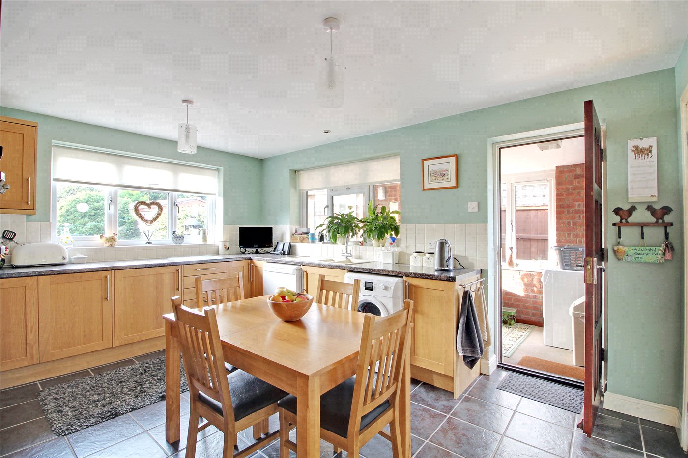 Kitchen Diner
