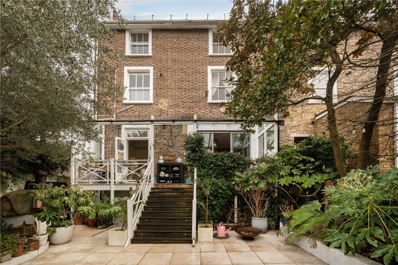 Putney Hill, London, SW15
