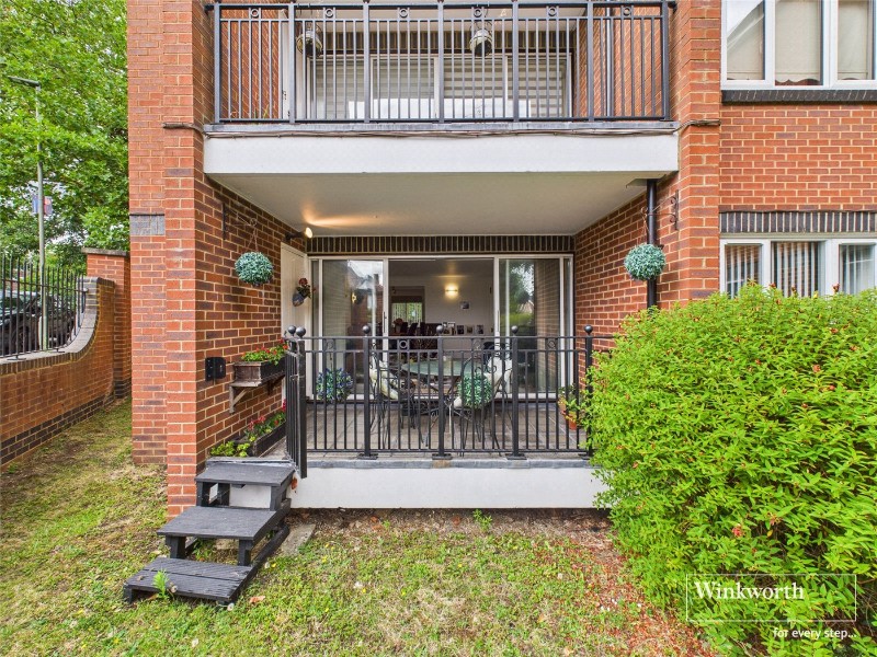 Regency Crescent, Hendon, London, NW4