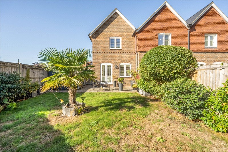 Holmes Field Court, Main Road, Bentley, Farnham, GU10