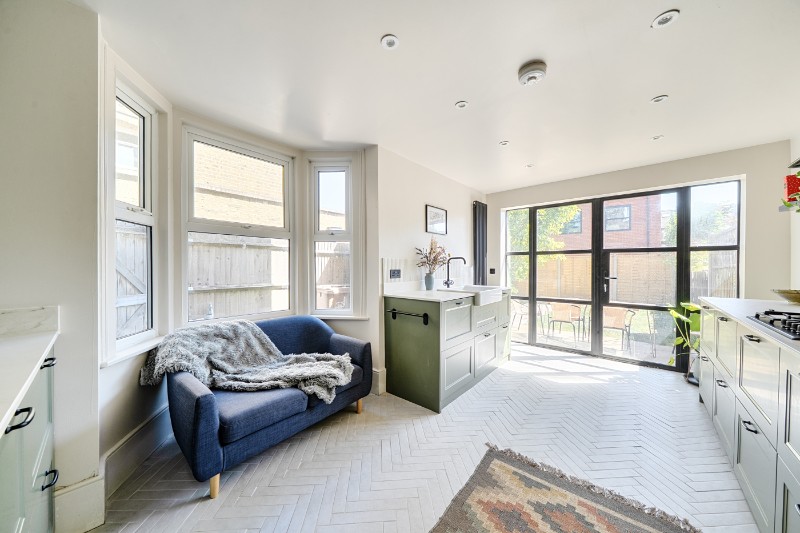 Farren Road, London, SE23