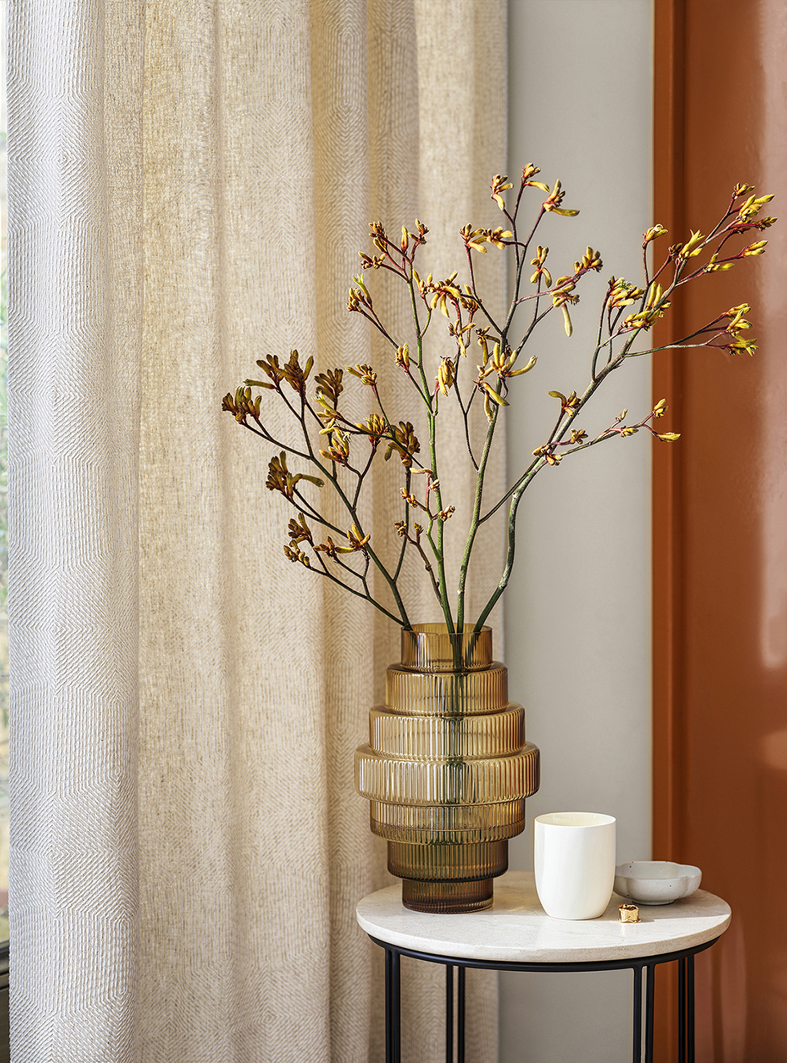 brown-glass-vase