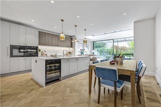 Westmoreland Road, Barnes, London, SW13