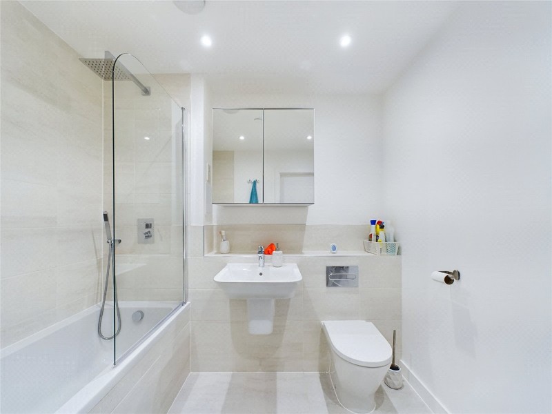 392 - 394, Seven Sisters Road, London, N4