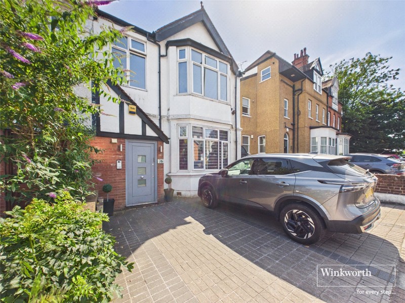 Finchley Lane, Hendon, London, NW4