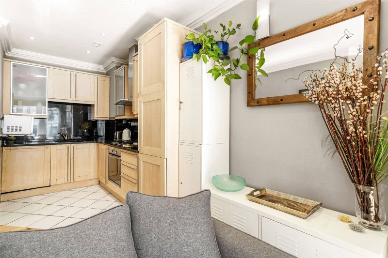 Axminster Road, London, N7