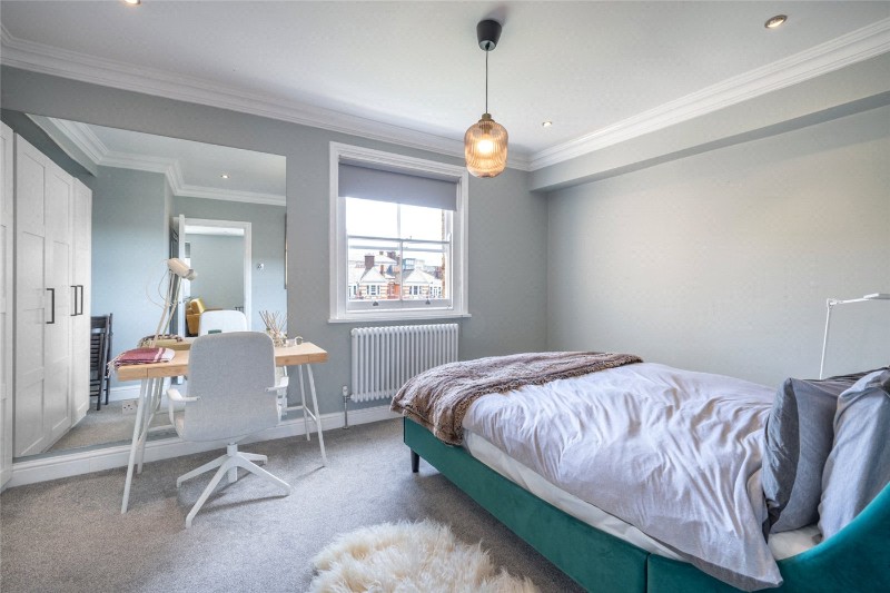 Randolph Avenue, London, W9