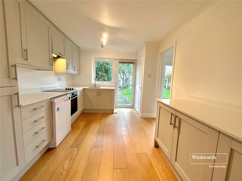 Upper Gordon Road, Highcliffe, Christchurch, Dorset, BH23