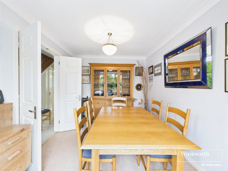 Barrington Way, Reading, United Kingdom, RG1