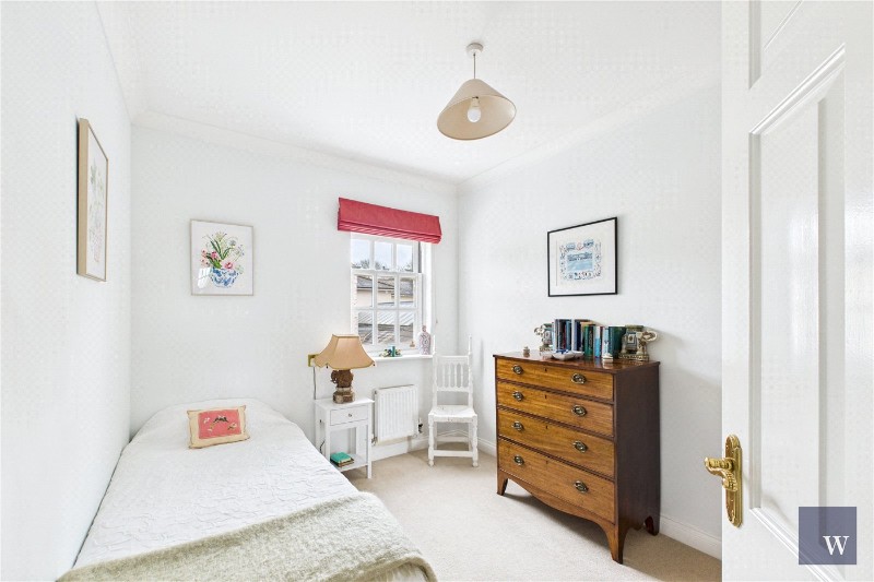 Henry Tate Mews, London, SW16