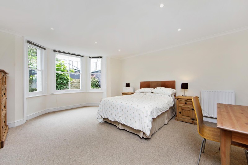St. Lawrence Terrace, London, W10